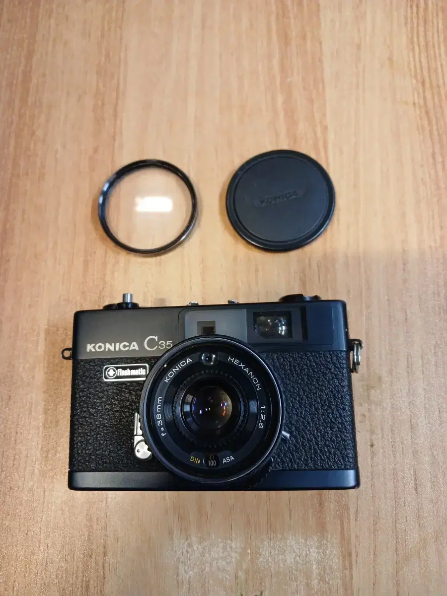 KONICA C35 단랜즈 필림카메라